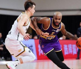 九游娱乐-包含德罗巴迎来七赛季出色发挥，G2观众热烈欢呼！的词条